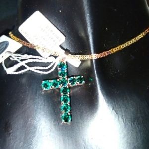 Emerald Cross Pendant Silver